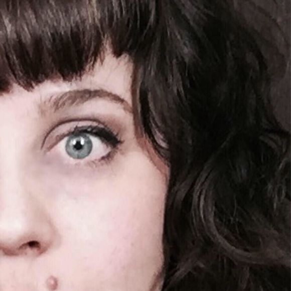 Meet your Posher, Tami - Picture 1 of 1